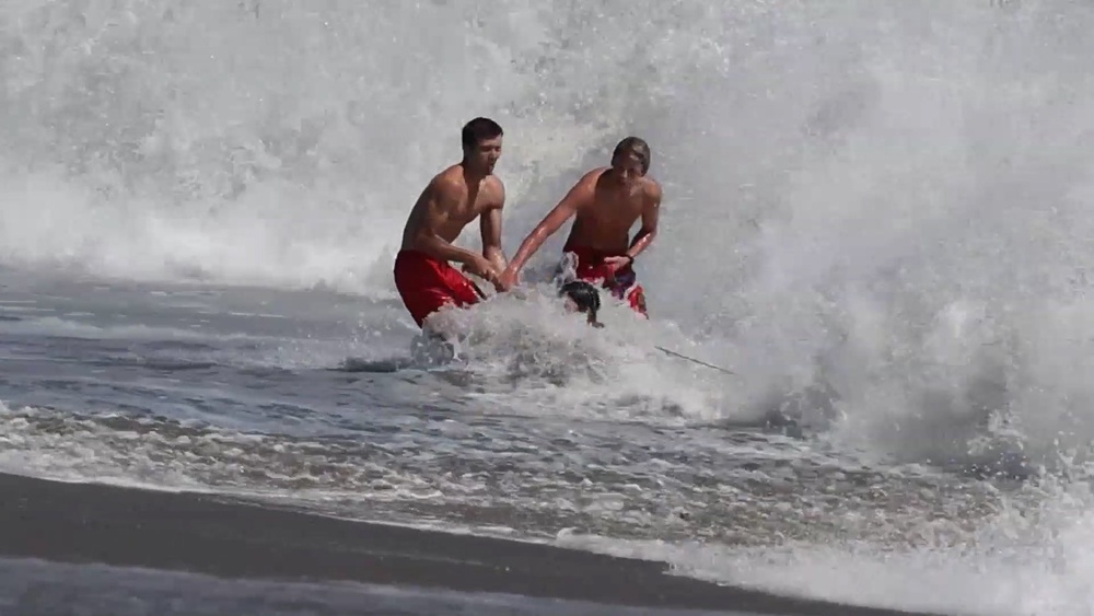 Ryder Williams, 16, the lifeguard who saved Nathaniel, said he saw the boy lose his footing in ankle-deep water (Scott Vander Dussen / Instagram @santacruznow)