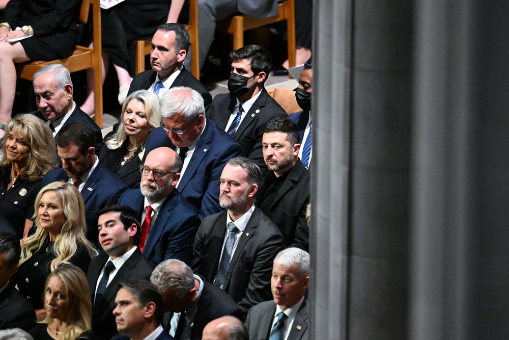 Israeli prime minister Benjamin Netanyahu (L) and Ukrainian president Volodymyr Zelensky attend the funeral service for US senator Lindsey Graham at the Washington National Cathedral in Washington, DC (AFP/Getty)