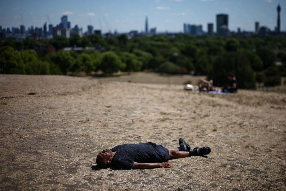 Image from: UK weather latest: Burnham mulls disposable BBQ ban as he prepares to chair Cobra meeting on extreme heat