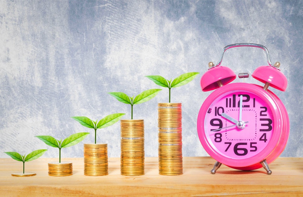 Regularly saving can build a financial safety net over time (Getty/iStock)