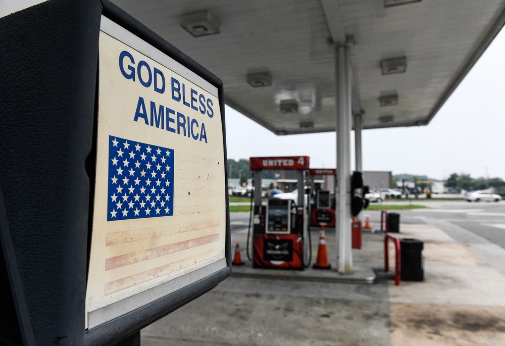 The Trump administration continues to struggle with an unpopular war in Iran and stubborn inflation affecting Americans’ purchasing power (AFP via Getty Images)