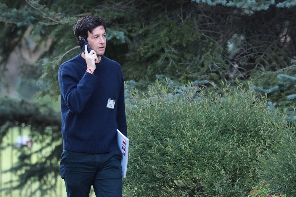 Josh Kushner is the founder and CEO of Thrive Capital, which has emerged as a proposed lead investor in Infantino’s proposals (Getty)