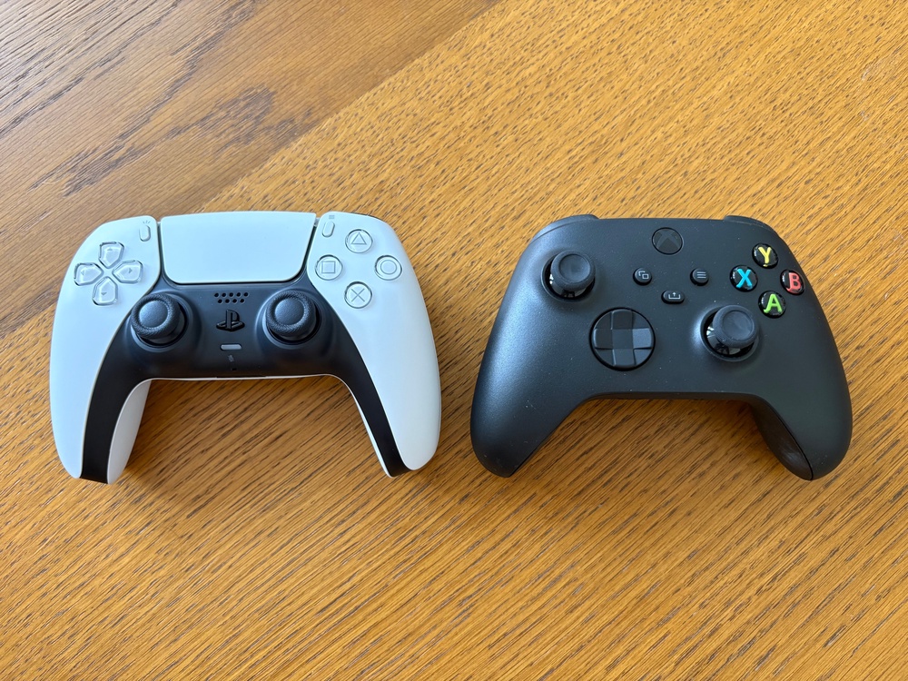 PlayStation has the edge when it comes to controllers (Jake Brigstock, The Independent / Indy100)