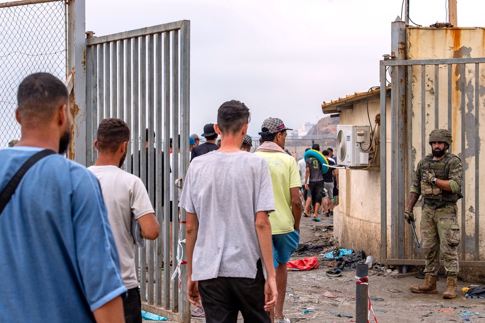 Migrants return to Morocco from the Spanish enclave of Ceuta, Friday, July 31, 2026. (AP Photo/Antonio Sempere) (AP)