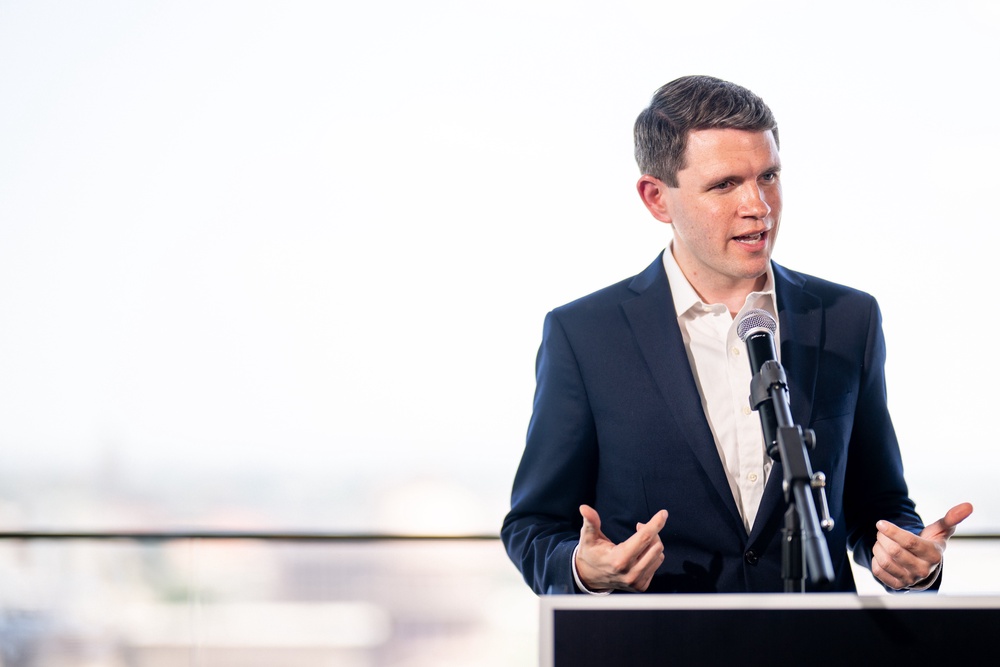 Democratic U.S. Senate candidate James Talarico is leading a Fox News poll against the Trump-endorsed Ken Paxton (Photo by Brandon Bell/Getty Images) (Getty)