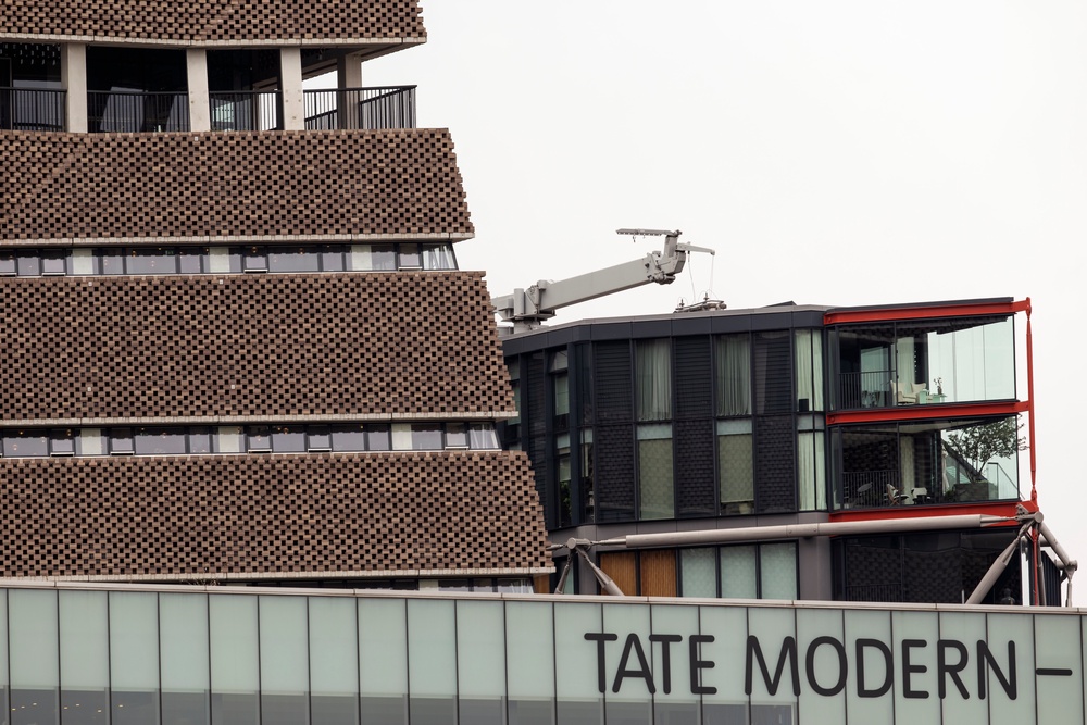 The boy was thrown from the 10th-floor viewing platform at the Tate Modern (Getty)
