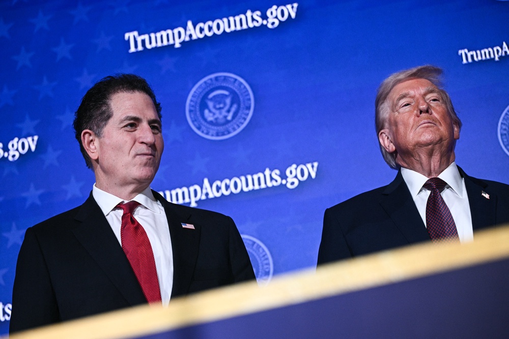 Michael Dell (left) and his wife, Susan, pledged $6.25 billion to the accounts of kids who don’t qualify for the government’s $1,000 contribution (AFP/Getty)