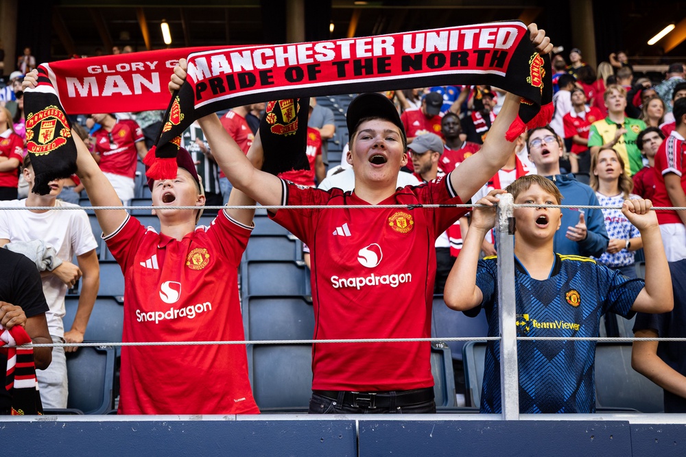 Image from: Man United v PSG LIVE: Michael Carrick’s men impress in draw with European champions