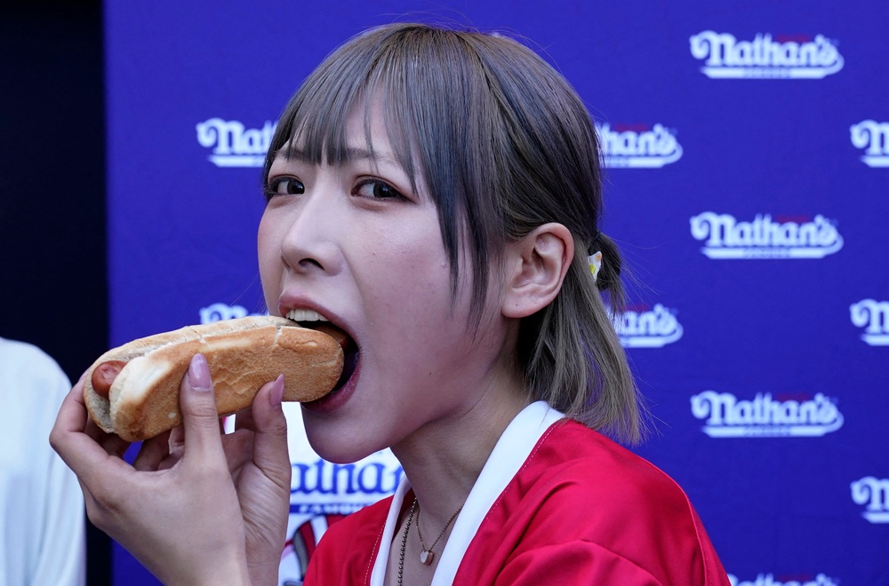 Hot dogs and other processed meat are tied to harmful inflammation that raises the risk of heart disease (AFP/Getty)