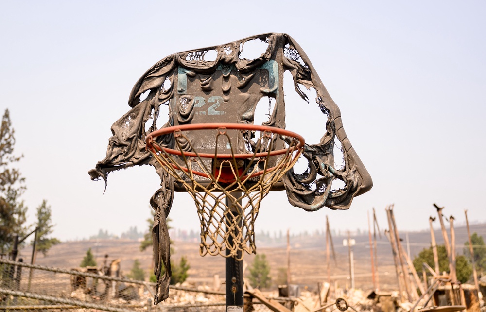 There were reportedly 49 fires actively burning in Oregon and Washington Wednesday (AFP via Getty Images)