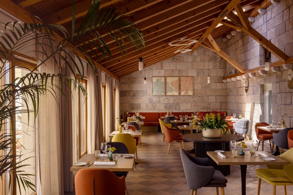 Palace Natali is adult-only (Palace Natali)