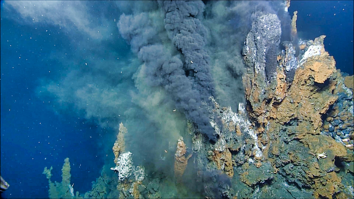 Hydrothermal vent on the Niua underwater volcano in the Lau Basin, southwest Pacific Ocean (Pacific Coastal and Marine Science Center)