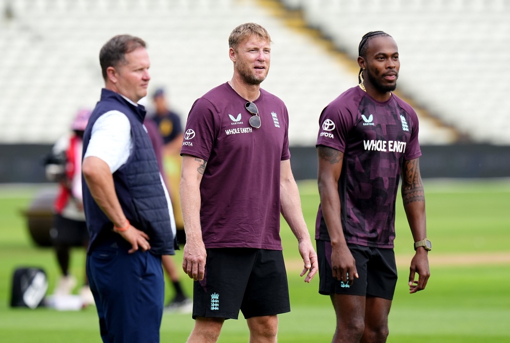 Flintoff, seen here (centre) with ECB managing director Rob Key (left) and Jofra Archer, will coach in Australia later this year (Jacob King/PA) (PA Archive)