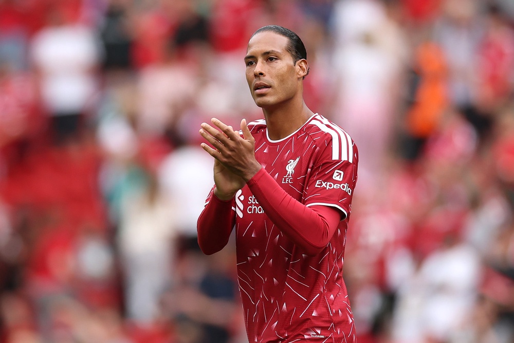 Image from: Transfer news LIVE: Romero to Arsenal, Liverpool want Barcola, Man Utd target defender