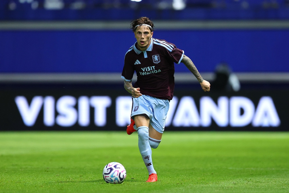Unai Emery will hope that Alejandro Garnacho can fill the Morgan Rogers-shaped hole in Villa’s attack (Getty)
