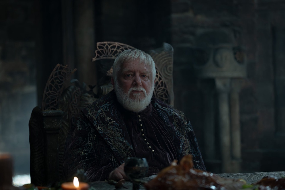 Simon Russell Beale as Ser Simon Strong in 'House of the Dragon' (HBO)