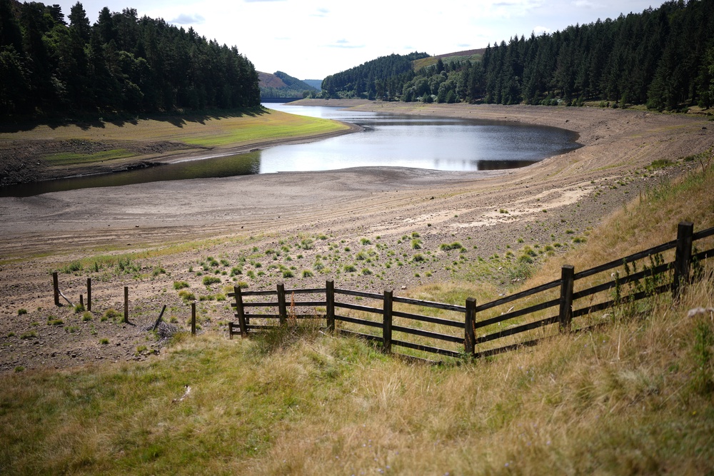 Due to low water levels vegetation begins to grow on the reservoir bed of Howden Reservoir (Getty)
