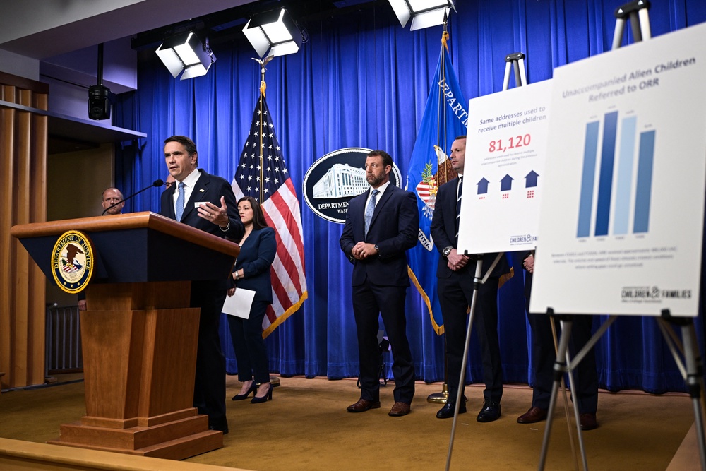 The Trump administration has severed ties for a network of nonprofits that provided legal support to migrant children and instead offered lucrative contracts with controversial Trump-linked firms that do not appear to have extensive experience representing them (AFP/Getty)