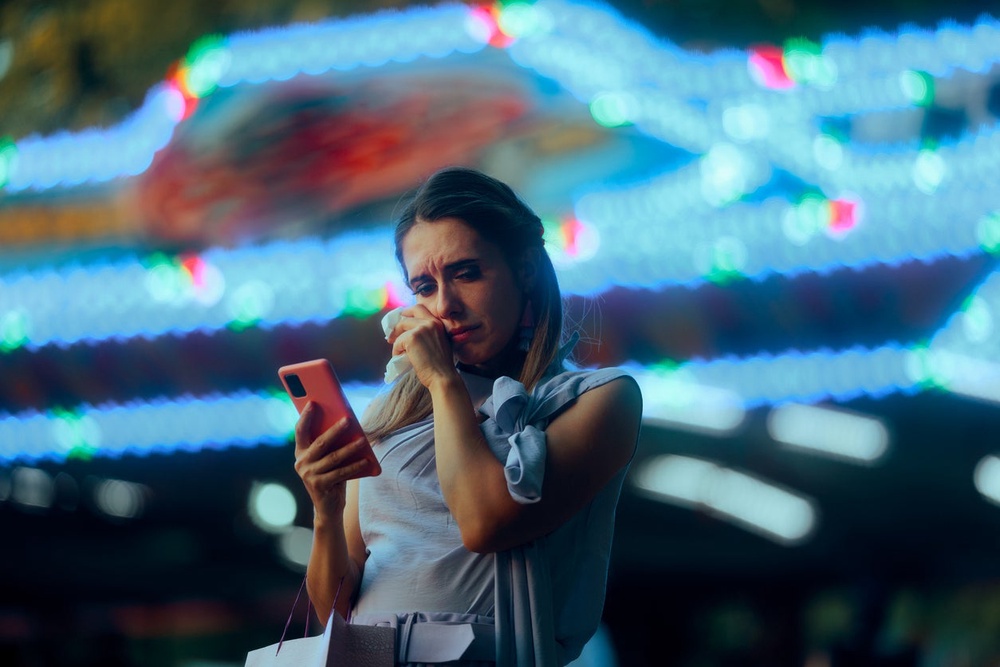 Effort isn’t always rewarded on dating apps when women initiate (Getty/iStock)