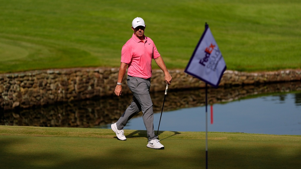 Rory McIlroy found the water at the 18th (George Walker IV/AP) (AP)