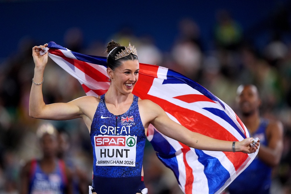Amy Hunt celebrates after winning her fourth gold medal (Mike Egerton/PA) (PA Wire)