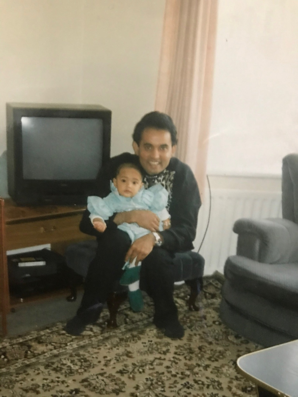 Zahida with her father as a child (Collect/PA Real Life)