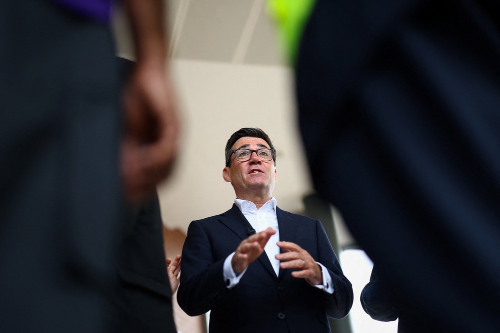 During a visit to Wolverhampton bus station, Andy Burnham was asked what his message to Vladimir Putin was after Russia accused the UK of escalating the war and warned of consequences. (Reuters)