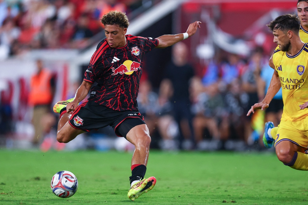 Red Bull New York forward Julian in action against Orlando City (Reuters)