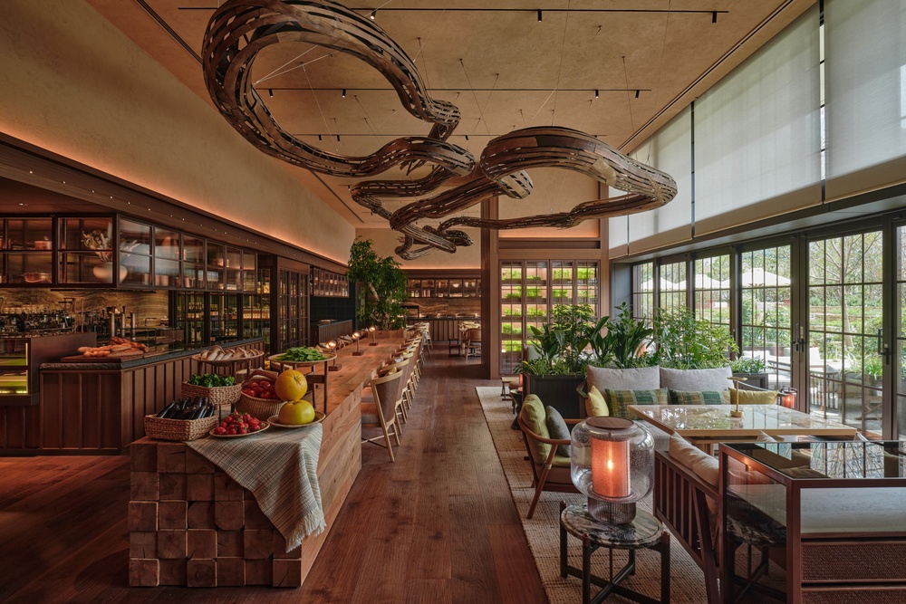 P72's cuisine reflects Japan's micro seasons (Georg Roske)