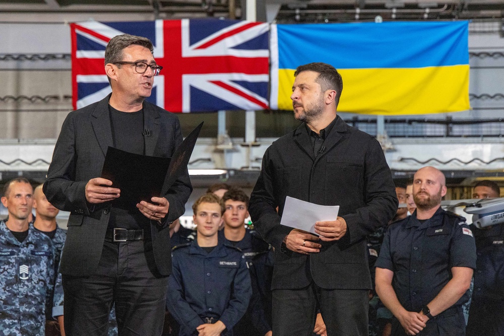 Mr Burnham welcomed President Volodymyr Zelensky to the UK during his first weeks in office (AFP/Getty)