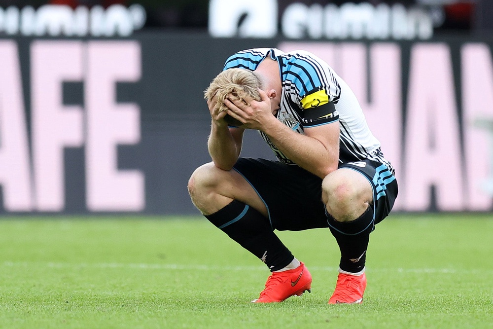 Lewis Hall gave up a penalty in stoppage time to allow Liverpool to equalise and earn a point (Getty)