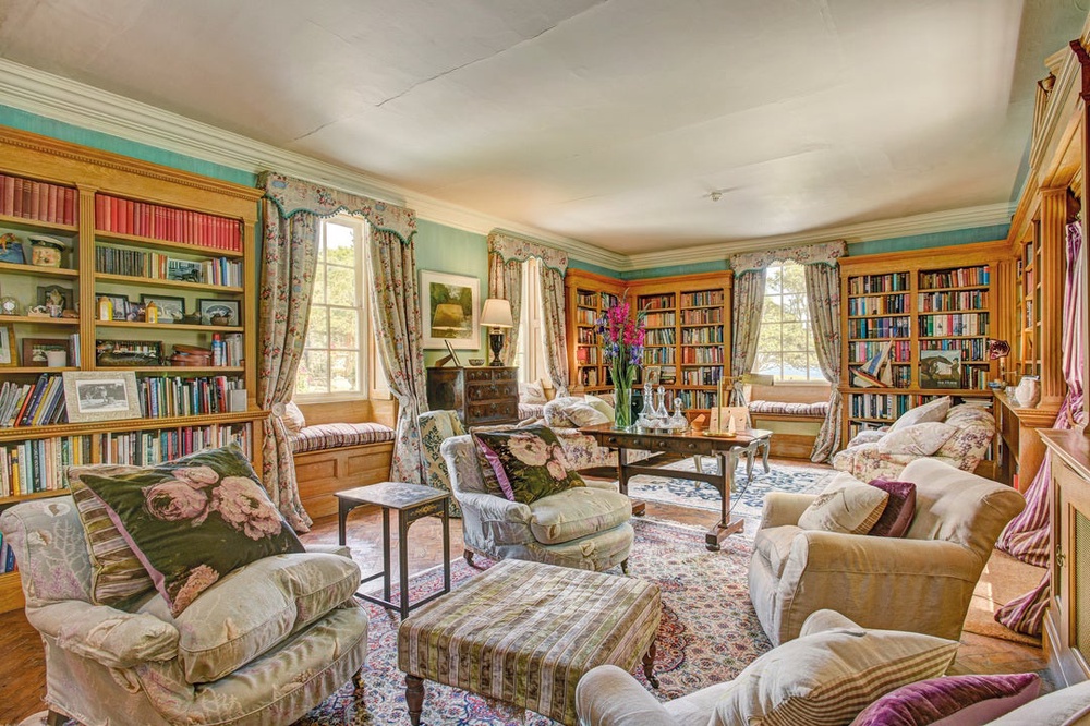 Inside the historic home (Lillicrap Chilcott)