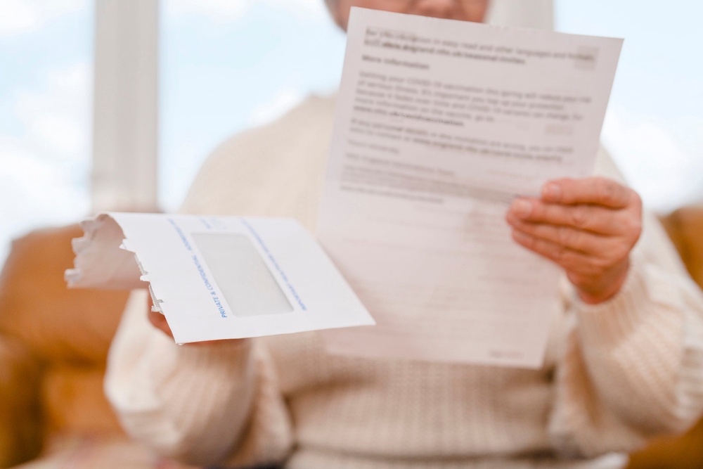 The DWP has started contacting ‘selected customers’ as part of a Pension Credit case review campaign (Getty/iStock)