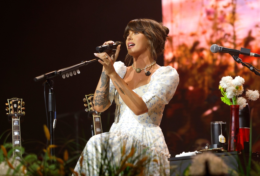 Ella Langley honors Dolly Parton (Getty Images)