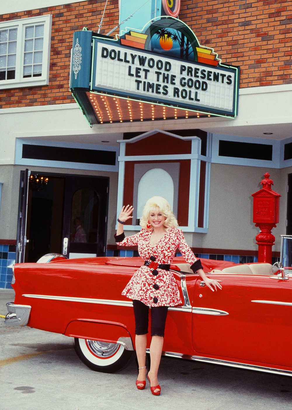 Parton in Dollywood, 1995 (Alamy/PA)