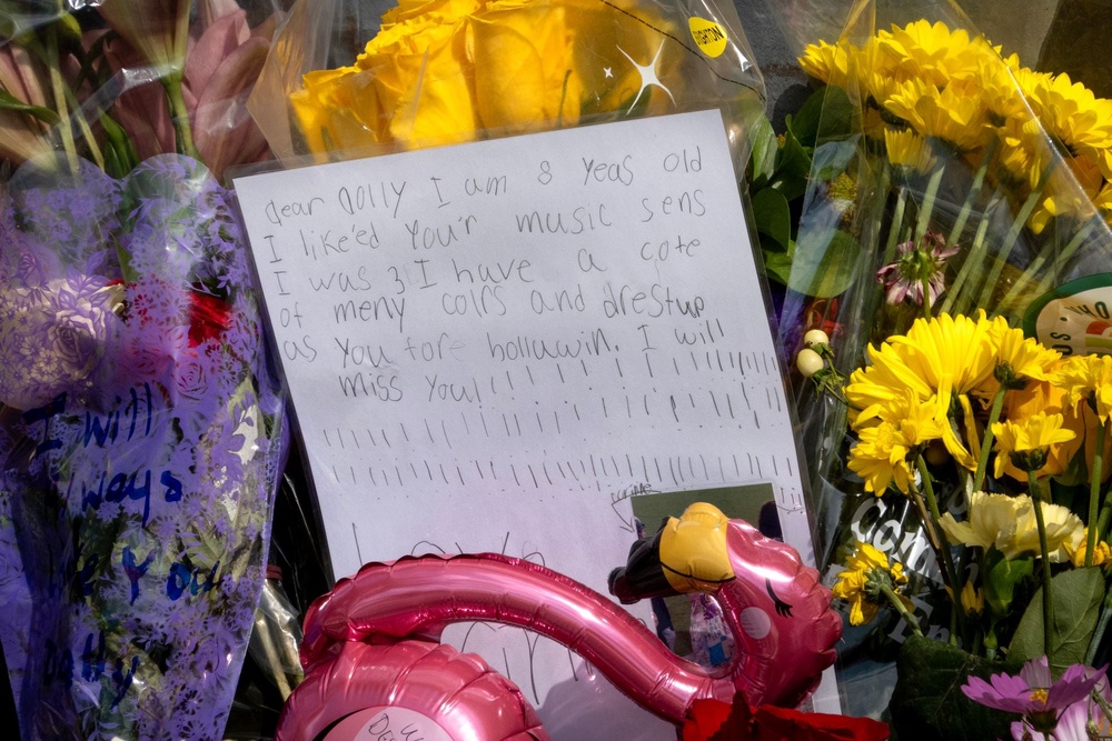 A child shares her love for Parton in a handwritten note (Getty Images)
