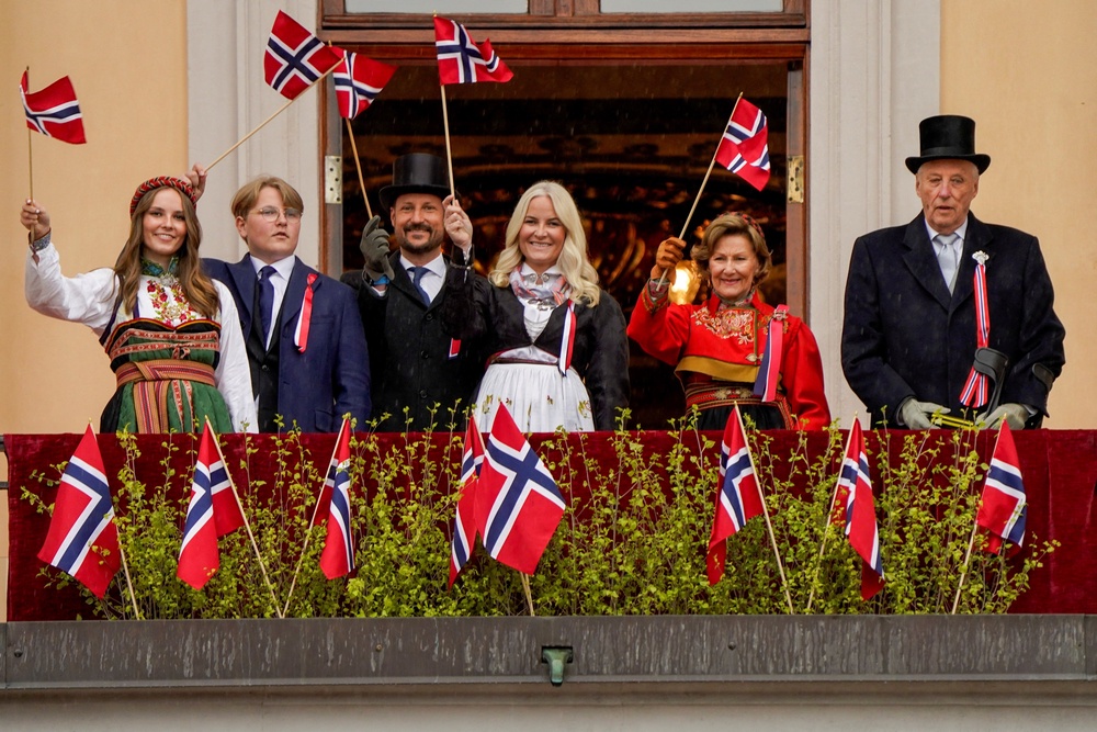Harald, right, with his family in 2021: Queen Sonja, Crown Prince Haakon, Crown Princess Mette-Marit, Princess Ingrid Alexandra and Prince Sverre Magnus (Reuters)