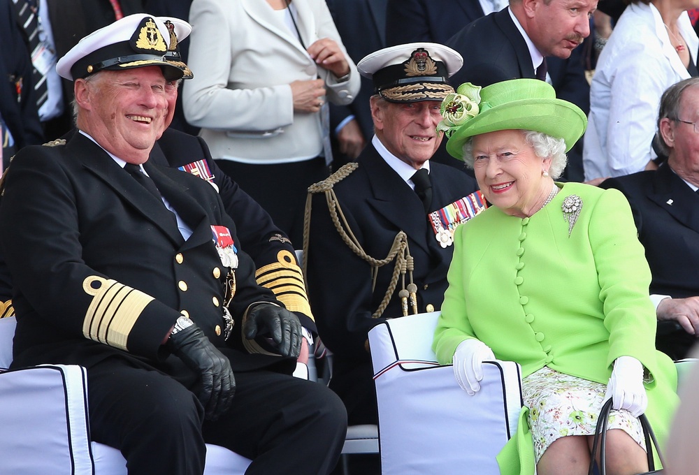 King Harald of Norway with Queen Elizabeth II (PA) (PA Archive)