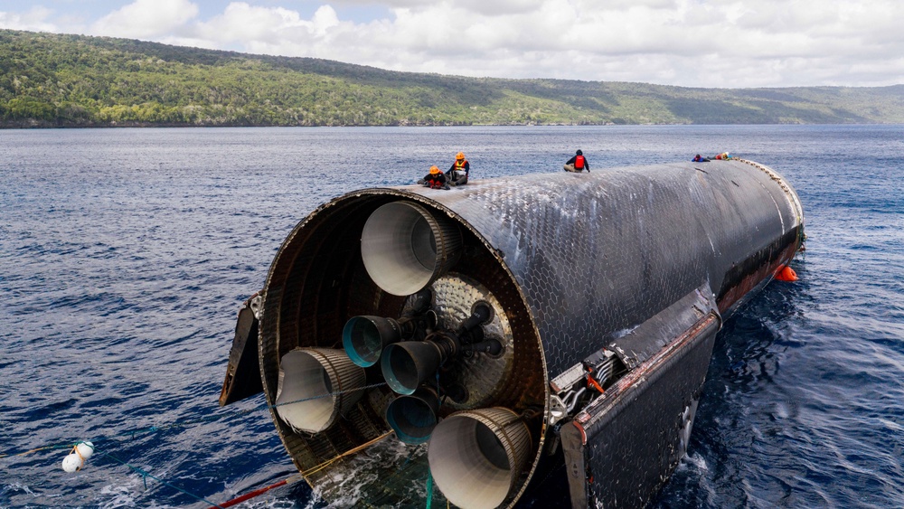 SpaceX engineers inspect Starship off the coast of Christmas Island,in the Indian Ocean on 27 August, 2026, following its launch on a test flight in July (SpaceX)