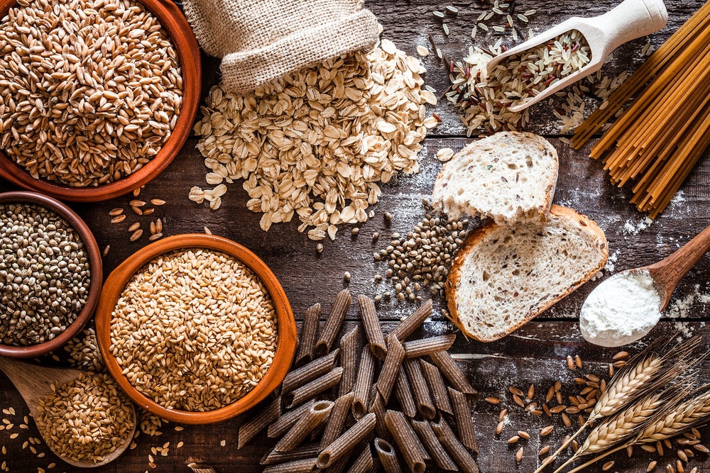 Most UK adults fall well short of the recommended 30g of fibre a day (Getty/iStock)