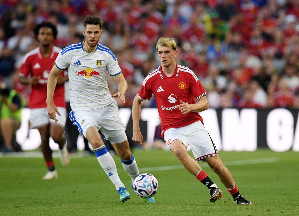 Toby Collyer of Manchester United runs with the ball during a pre-season friendly against Leeds United (Getty)