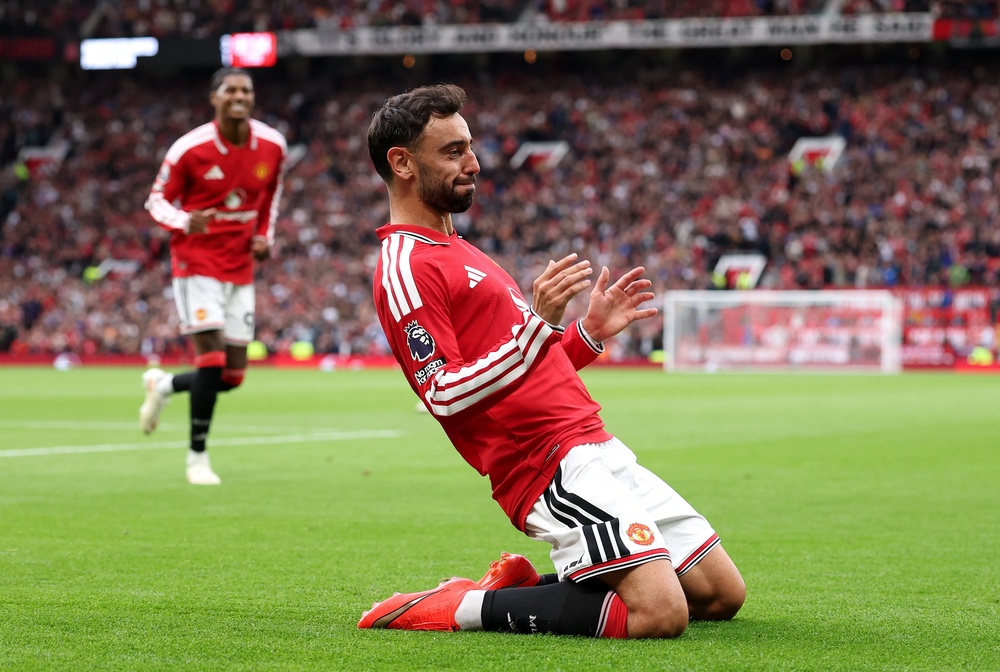 Fernandes completed his hat-trick and set up Bryan Mbuemo's goal (Getty)