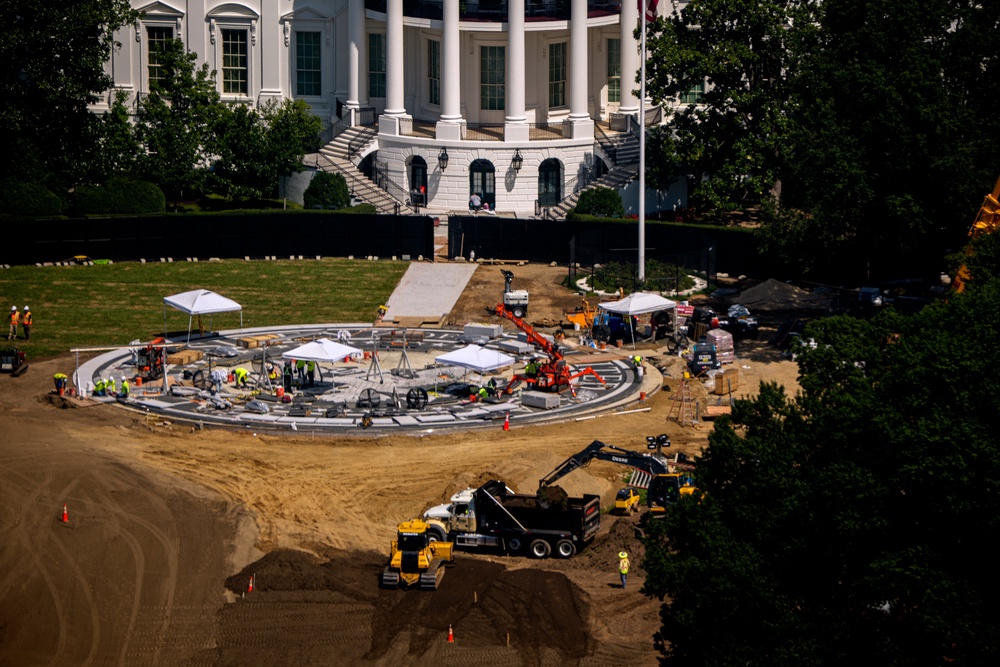 The Supreme Court cleared the way Monday for work to resume on a $400 million White House ballroom, lifting lower court injunctions that had paused aboveground construction on the project in a 5-4 vote (Getty)