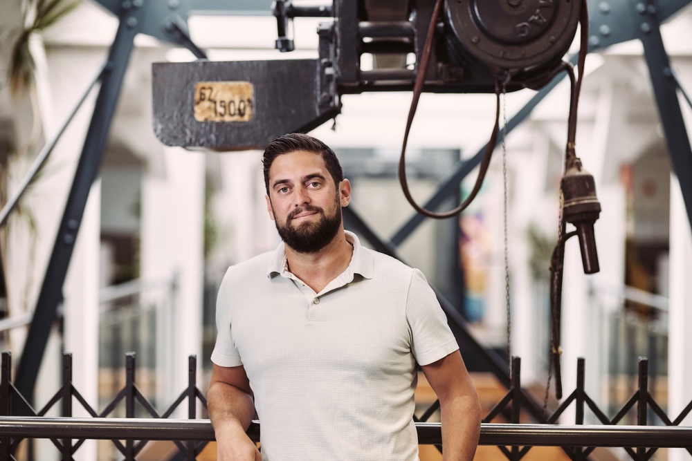 Image from: No place for ‘cheap tat’ on Not On The High Street, says Dragons’ Den investor
