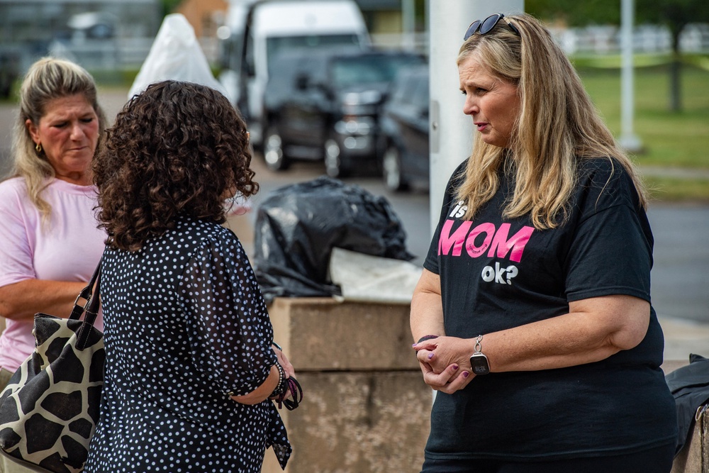 Supporters of Lindsay Clancy gather outside the courthouse as the jury deliberates (AFP/Getty)