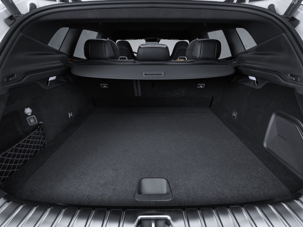 The Polestar 4 SUV offers up to 1,665 litres of luggage space (Polestar)