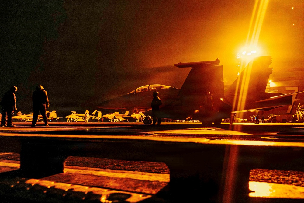 Image from: Iran-US war latest: Trump aides ‘desperately trying to stop war escalating’ despite renewed strikes