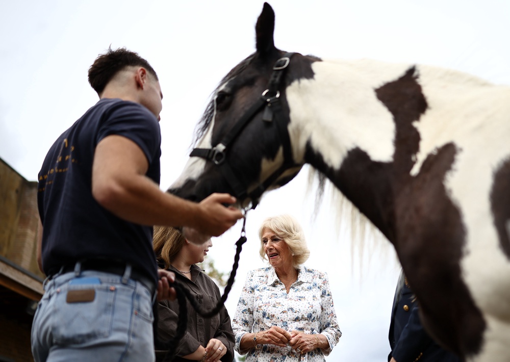 The Queen met members of staff and volunteers (Henry Nicholls/PA) (PA Wire)