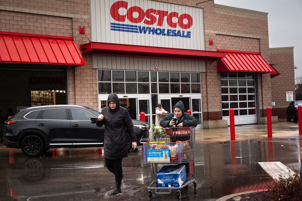 Warehouse membership club Costco will be closed on Labor Day (Getty)