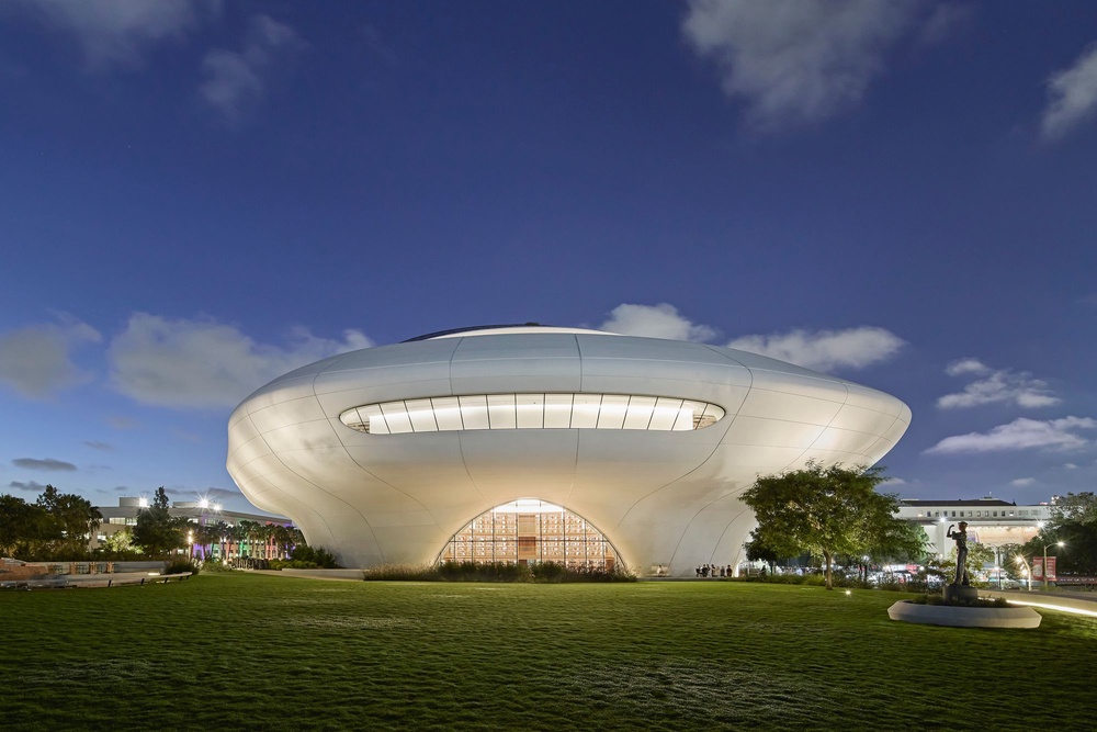 Ma Yansong compares his design for the Lucas Museum to a ‘belly’. ‘It makes you feel protected, and very safe,’ says the architect (Hufton+Crow)